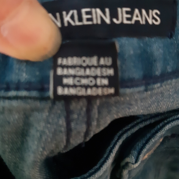 NWT****Calvin Klein Jeans skirt size 4 - Picture 3 of 8